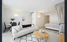 Nissaki@Terrigal - Luxury Studio Apartment